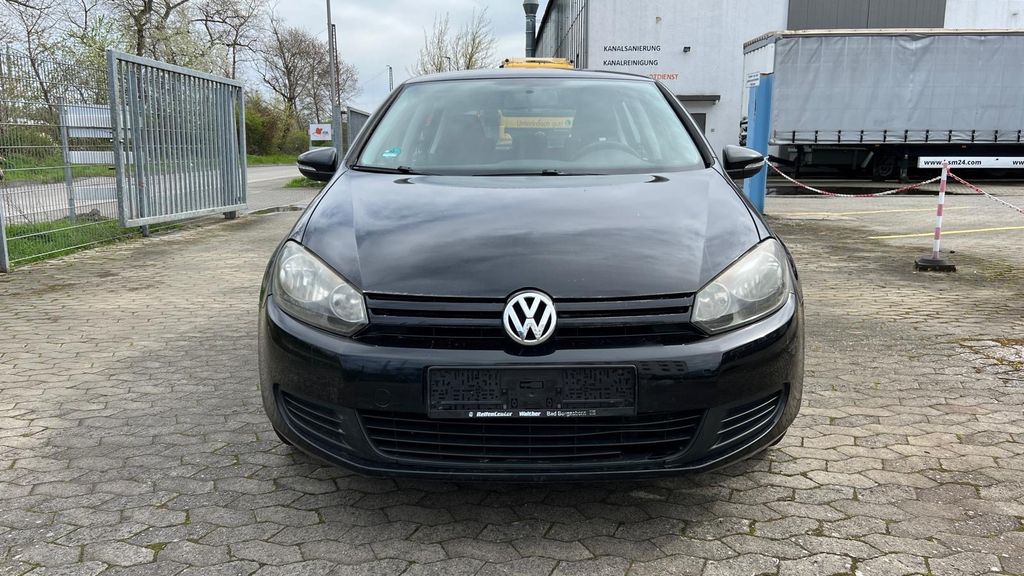 VW Golf 163.000 km 4.888 &euro; Gustavsburg 65462