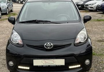 Toyota Aygo (X) 123.000 km 4.100 &euro; Frankfurt am Main 60386