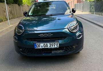 Fiat 600e 28.000 km 22.999 &euro; Frankfurt am Main 60594