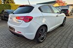 Alfa Romeo Giulietta Sport Navigation, Klima, Einparkhilfe 89.100 km 11.690 &euro; Rodgau 63110