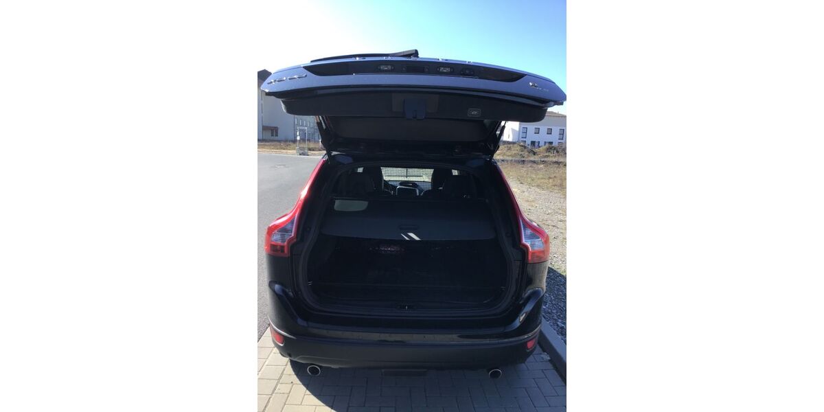 Volvo XC60 358.972 km 8.100 &euro; babenhausen 64832
