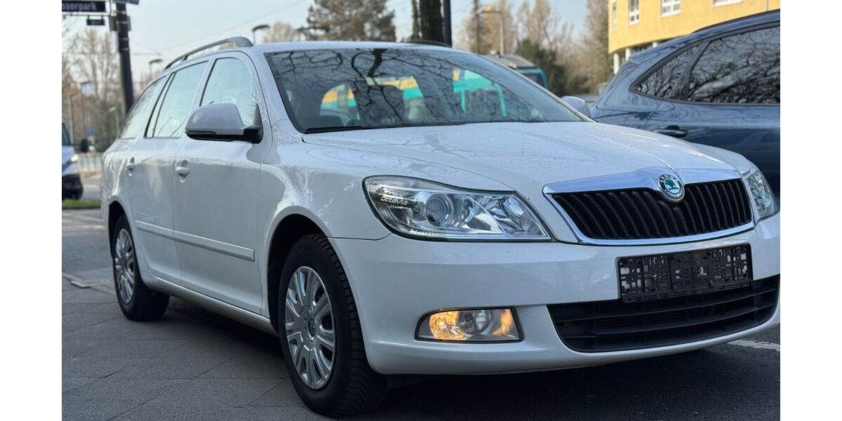 Skoda Octavia 335.100 km 3.350 &euro; Frankfurt 60487