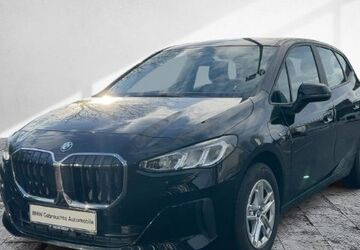BMW 225 Active Tourer 50.956 km 24.488 &euro; Frankfurt 60314