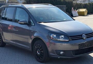 VW Touran 150.000 km 8.999 &euro; Heusenstamm 63150