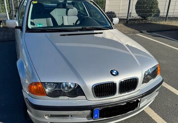 BMW 318 135.000 km 4.650 &euro; Frankfurt am Main 65931