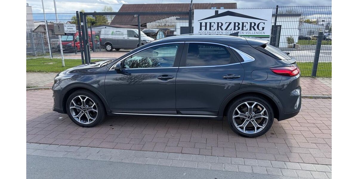 Kia XCeed 63.000 km 16.400 &euro; Friedrichsdorf 61381