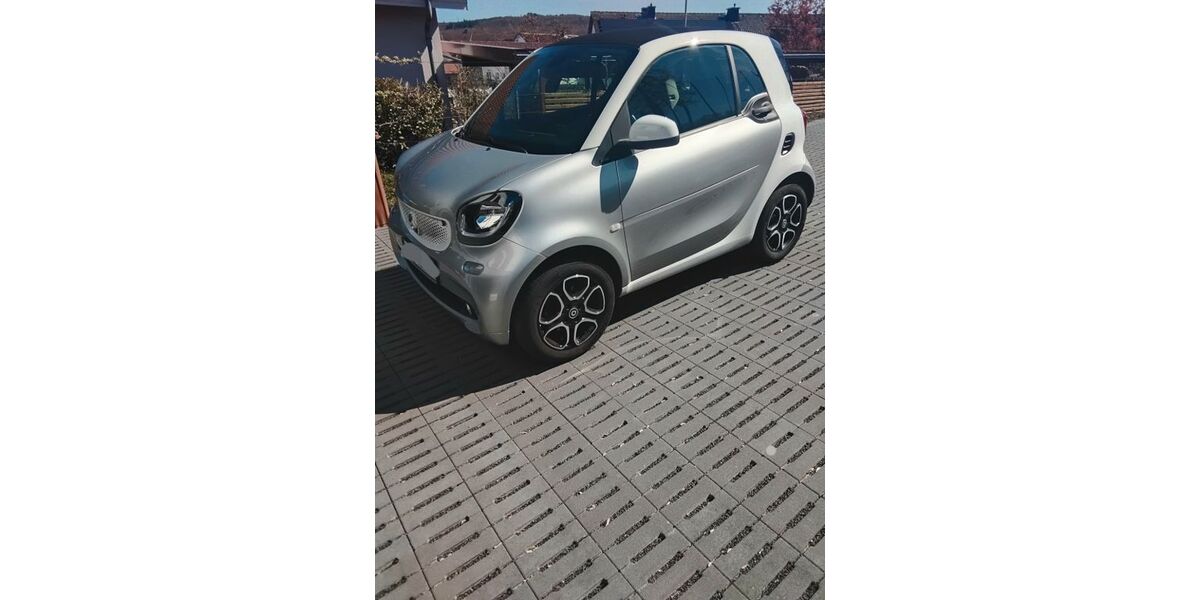Smart ForTwo 88.500 km 9.500 &euro; Niedernhausen 65527