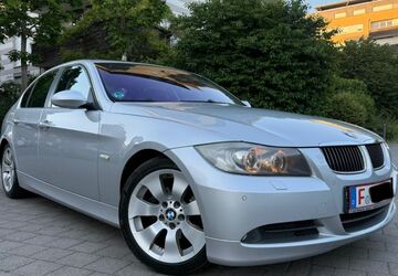 BMW 325 224.083 km 4.999 &euro; Frankfurt am Main 60486