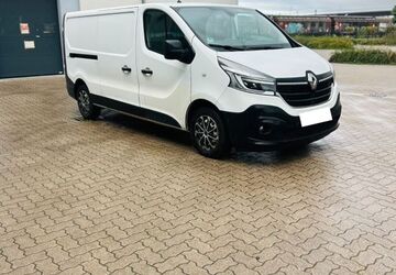 Renault Trafic 220.000 km 8.399 &euro; Fechenheim 60386