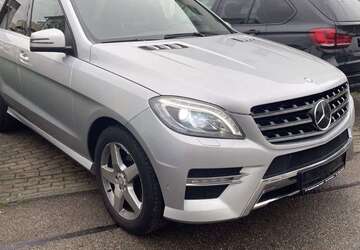 Mercedes-Benz ML 350 220.000 km 20.000 &euro; Frankfurt 60311