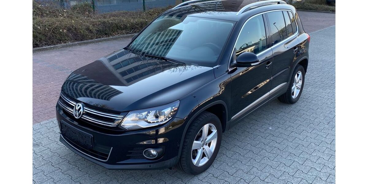 VW Tiguan 221.000 km 10.999 &euro; Frankfurt am Main 60389