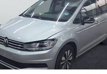 VW Touran 26.709 km 30.480 &euro; Frankfurt 60326