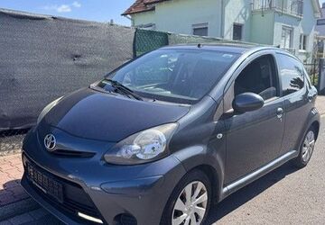 Toyota Aygo (X) 295.996 km 2.200 &euro; Hanau 63452