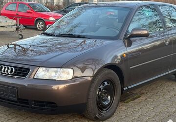 Audi A3 84.000 km 3.190 &euro; Rüsselsheim 65428