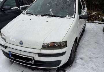 Fiat Punto 174.725 km 700 &euro; Liederbach am Taunus 65835