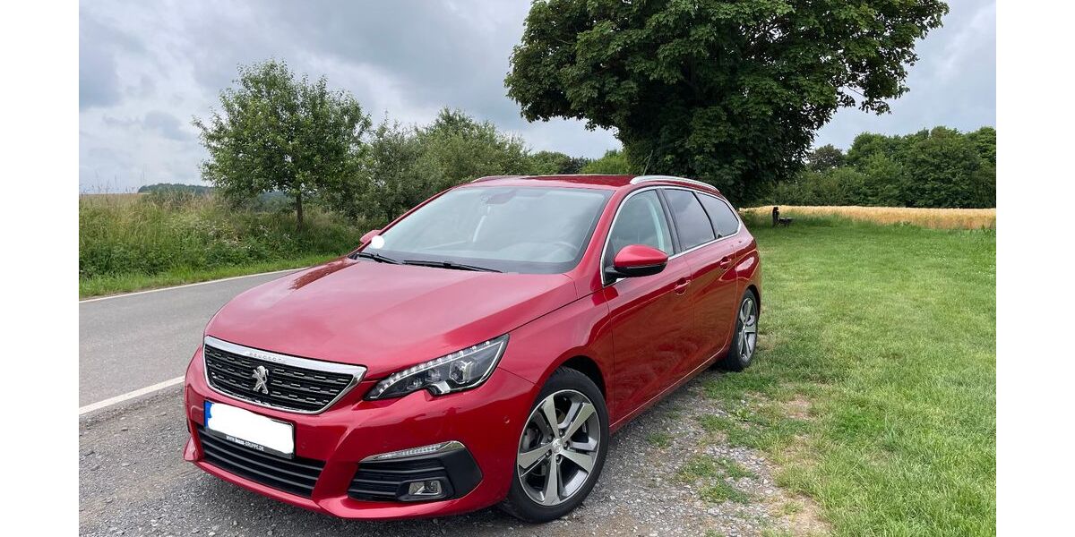 Peugeot 308 136.000 km 7.500 &euro; Frankfurt am Main 60438