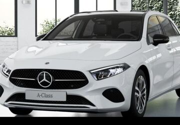 Mercedes-Benz A 180 14.000 km 32.300 &euro; Frankfurt 60488