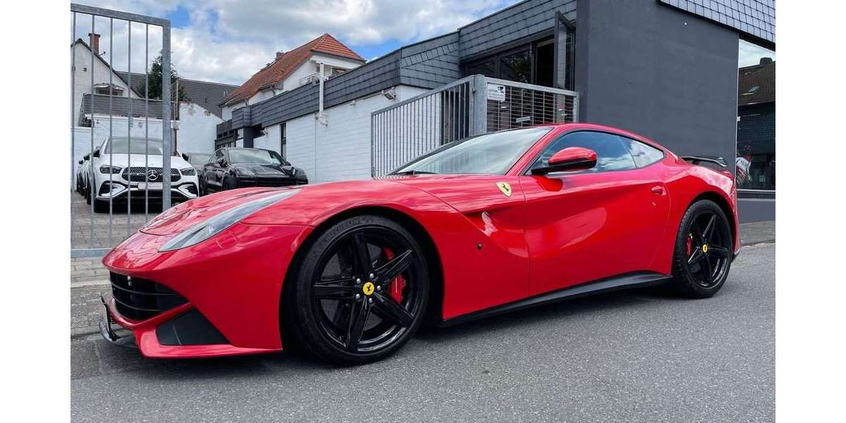 Ferrari F12 83.000 km 184.990 &euro; Flörsheim am Main 65439