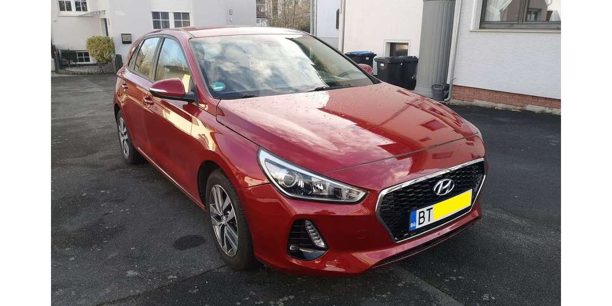 Hyundai i30 81.000 km 11.999 &euro; Neu-Anspach 61267