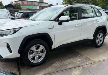 Toyota RAV 4 126.000 km 29.800 &euro; Hainburg 63512