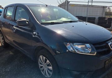 Dacia Sandero 137.000 km 990 &euro; Karlstein 63791