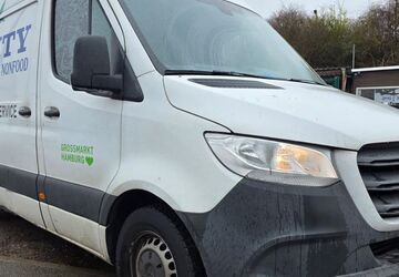 Mercedes-Benz Sprinter 396.000 km 10.890 &euro; Frankfurt am Main 60486