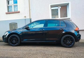 VW Golf 291.650 km 7.900 &euro; Frankfurt am Main 60599