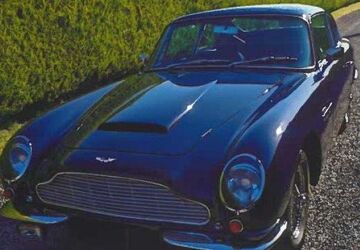 Aston Martin DB 50.870 km 348.000 &euro; Frankfurt 60598