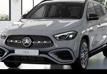 Mercedes-Benz GLA 200 14.000 km 43.200 &euro; Frankfurt 60599
