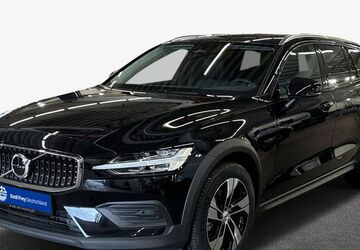 Volvo V60 Cross Country 11.860 km 55.900 &euro; Frankfurt am Main 60486