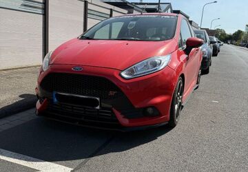 Ford Fiesta 108.000 km 9.100 &euro; Obertshausen 63179