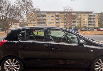 Opel Corsa 85.000 km 4.600 &euro; Frankfurt am Main 60435