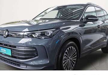 VW Tiguan 7.500 km 42.740 &euro; Bad Homburg 61348