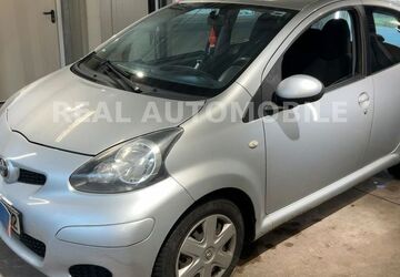 Toyota Aygo (X) 79.000 km 5.900 &euro; Frankfurt am Main 65933