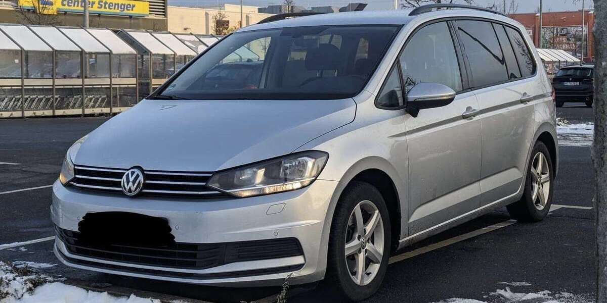 VW Touran 212.311 km 10.750 &euro; Offenbach am Main 63071