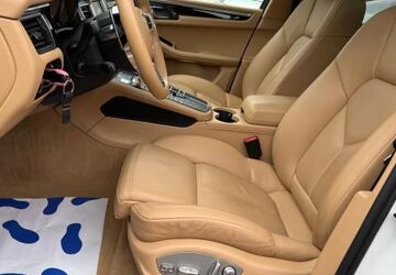 Porsche Macan 102.000 km 32.990 &euro; Bad Vilbel 61118