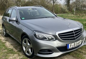 Mercedes-Benz E 220 275.000 km 8.400 &euro; Frankfurt 60318