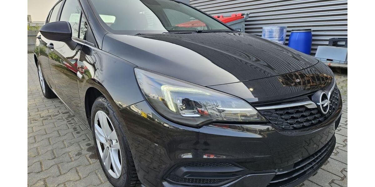 Opel Astra 108.000 km 8.806 &euro; Kelkheim 65779