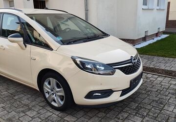 Opel Zafira Tourer 350.000 km 6.100 &euro; Langen 63225