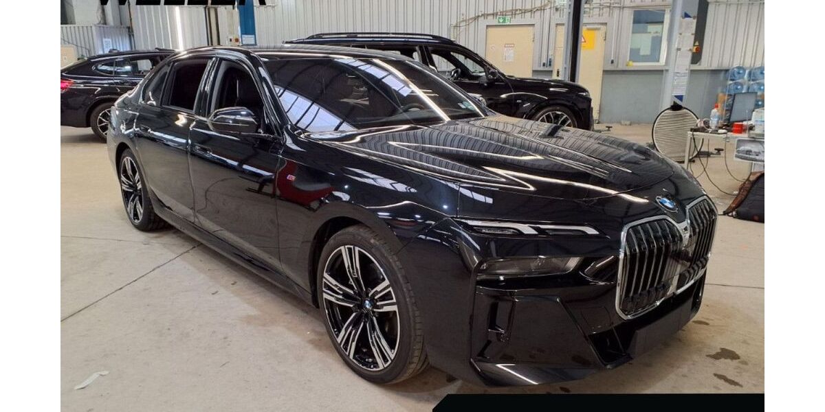 BMW 740 7.681 km 94.770 &euro; Bad Homburg 61352