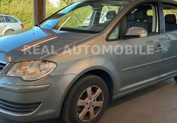 VW Touran 225.000 km 3.799 &euro; Frankfurt am Main 65933