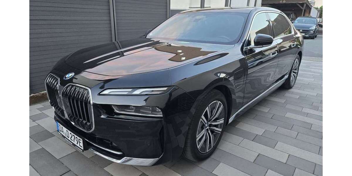 BMW 750 47.000 km 110.000 &euro; Darmstadt 64283