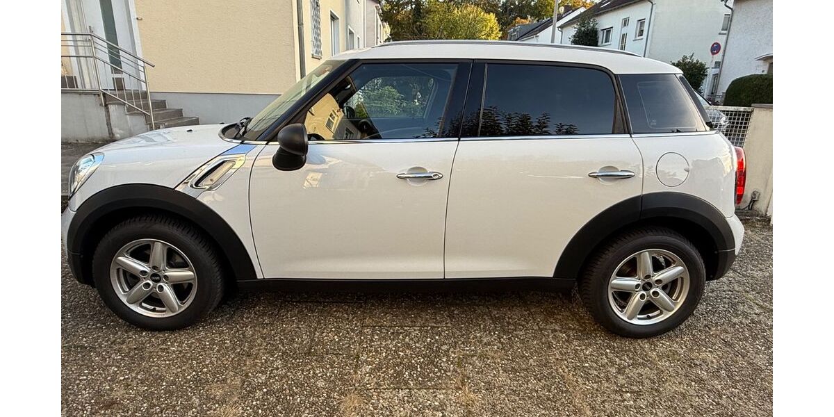 Mini One D Countryman 112.500 km 9.500 &euro; Frankfurt 60599