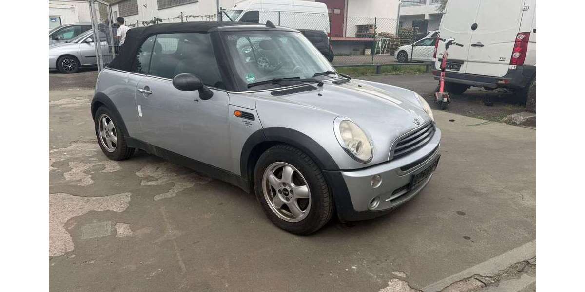 Mini One 224.900 km 1.700 &euro; Frankfurt am Main 65933