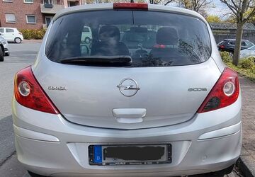 Opel Corsa 143.800 km 1.490 &euro; Frankfurt 65934