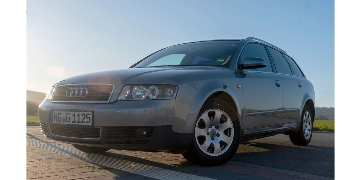 Audi A4 205.000 km 3.200 &euro; Oberursel 61440