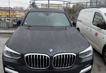 BMW X3 146.220 km 28.200 &euro; Frankfurt am Main 60389