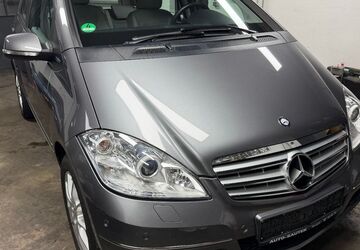 Mercedes-Benz A 180 96.000 km 7.777 &euro; NEU ISENBURG 63263