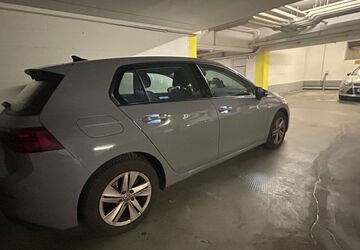 VW Golf 29.500 km 21.000 &euro; Frankfurt 60312