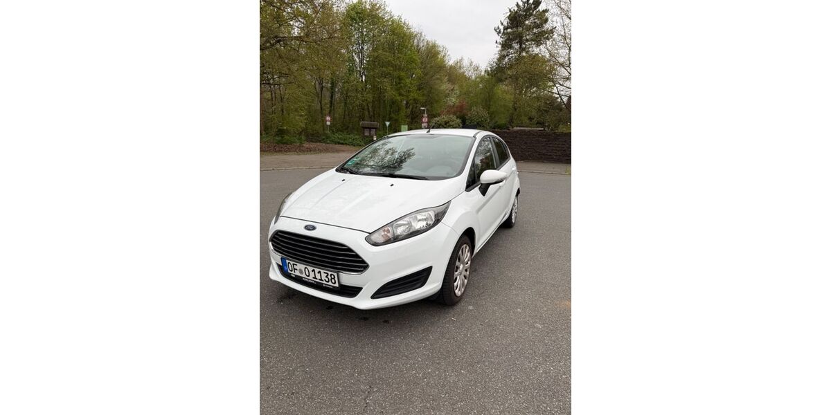 Ford Fiesta 129.236 km 5.500 &euro; Dietzenbach 63128